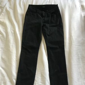 BDG Mid-Rise Black Skinny Jeans